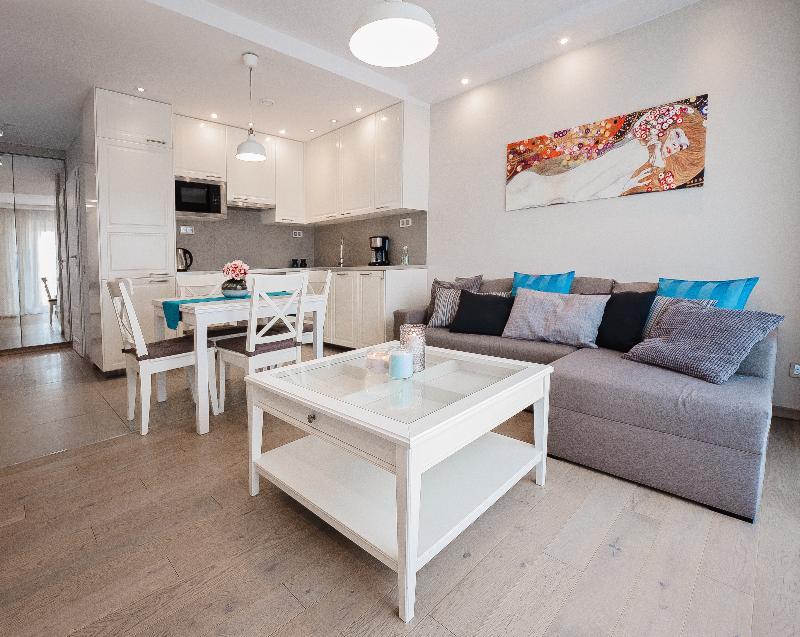 Apartamenty Design Centrum-Garbary Street بوزنان المظهر الخارجي الصورة